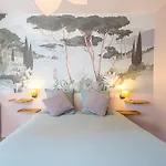 Frühstückspension D Hotes Avec Jacuzzi Uniquement Pour Le 4*
