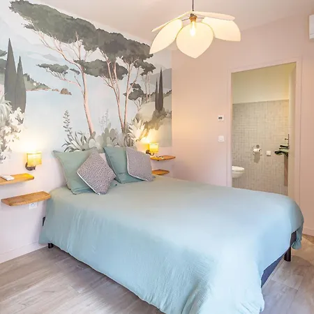D Hotes Avec Jacuzzi Uniquement Pour Le 4* Mérignac