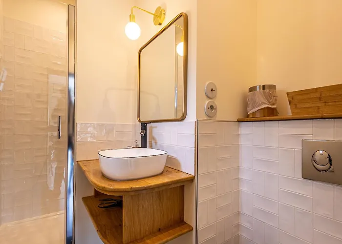 D Hotes Avec Jacuzzi Uniquement Pour Le