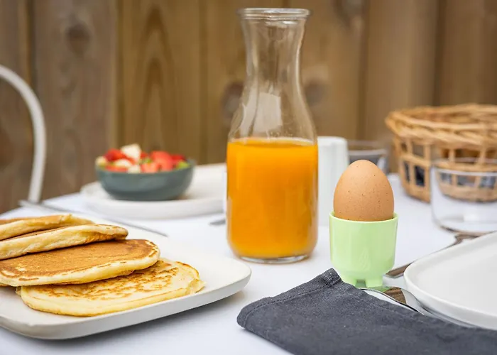 D Hotes Avec Jacuzzi Uniquement Pour Le 4* Mérignac